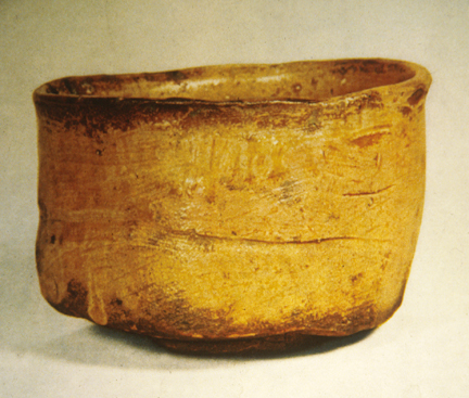 Yellow Seto Teabowl, Momoyama Period